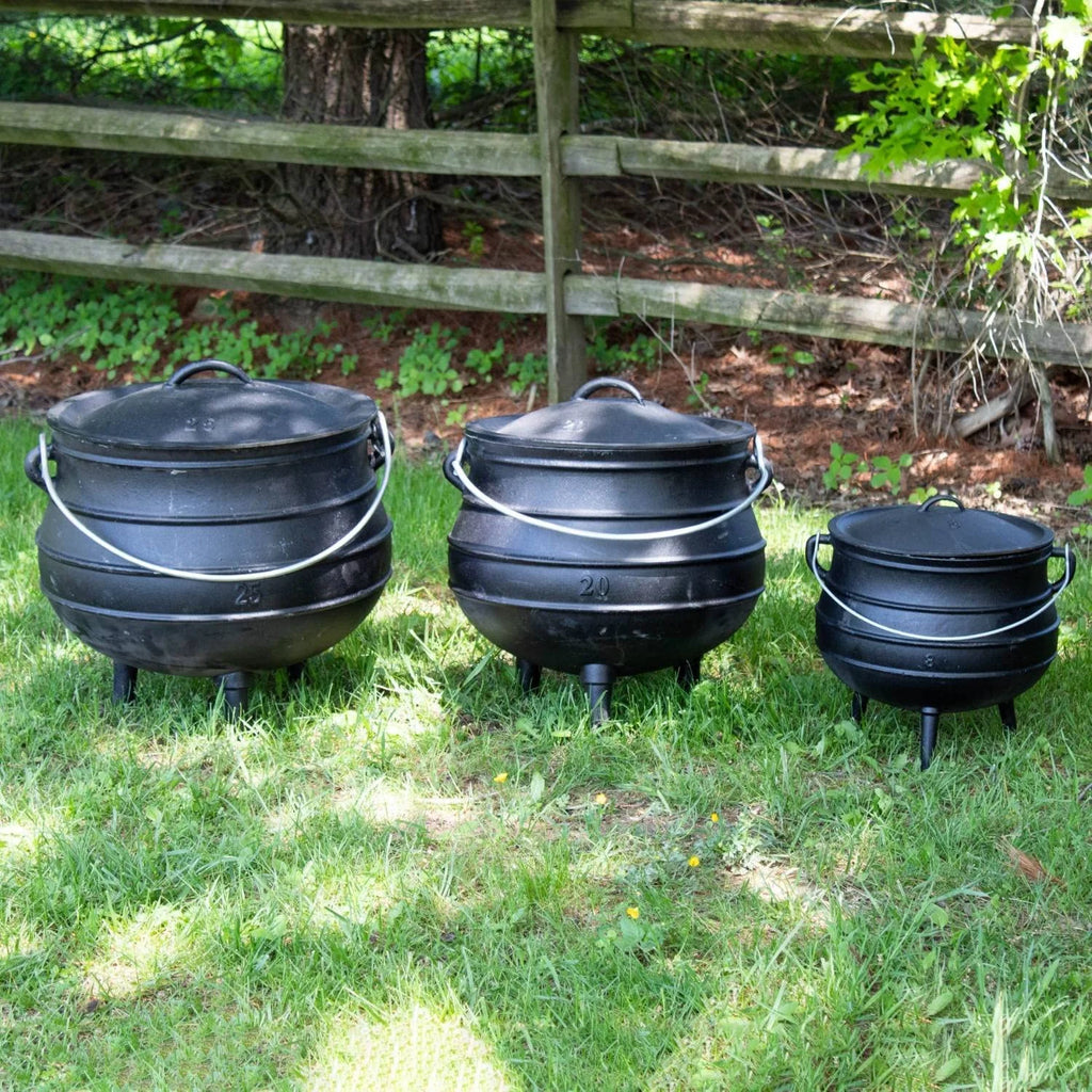 Cast Iron 3 Quart Dutch Oven with Lid V511251