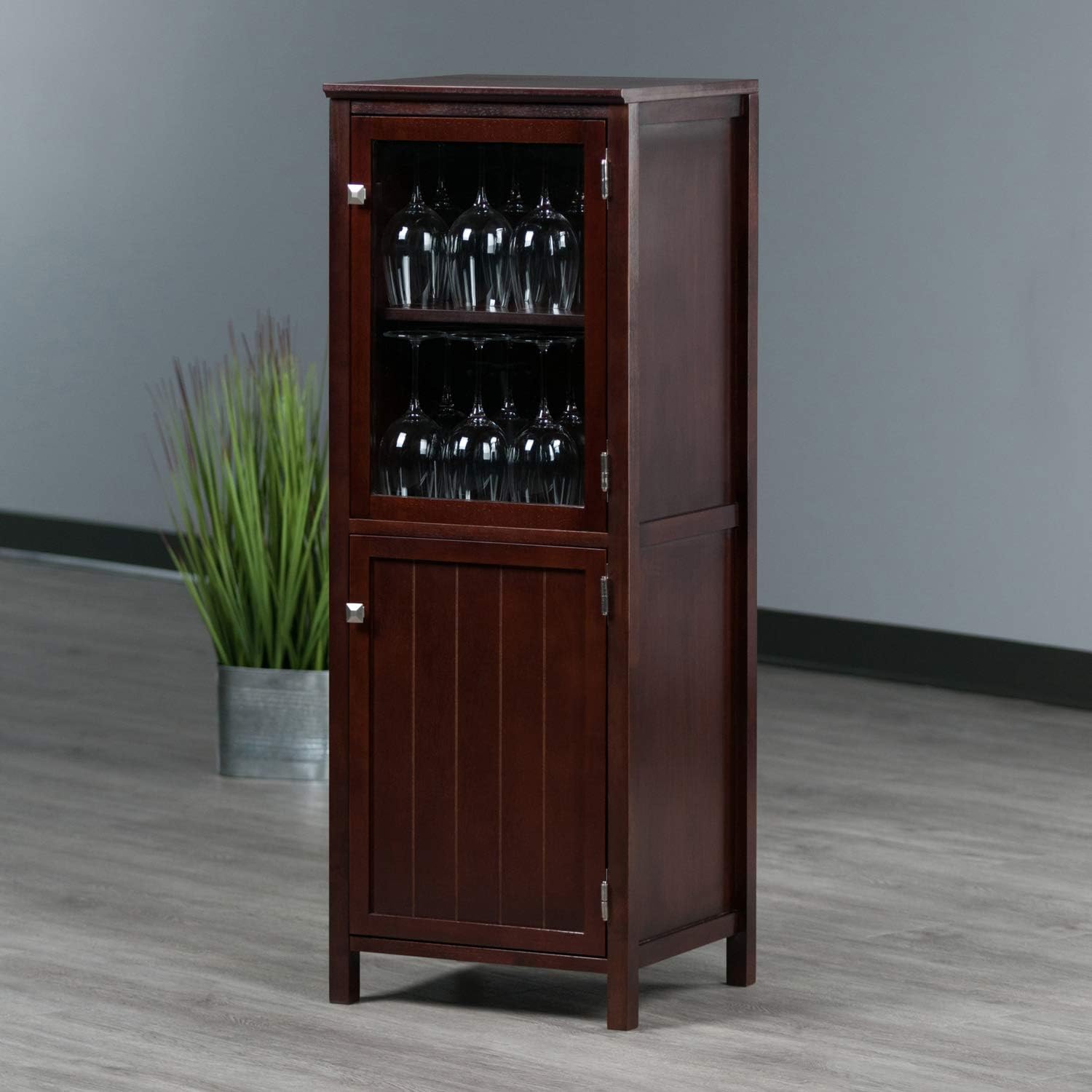 Walnut Cabinet/Cupboard, 47.44 H K40270