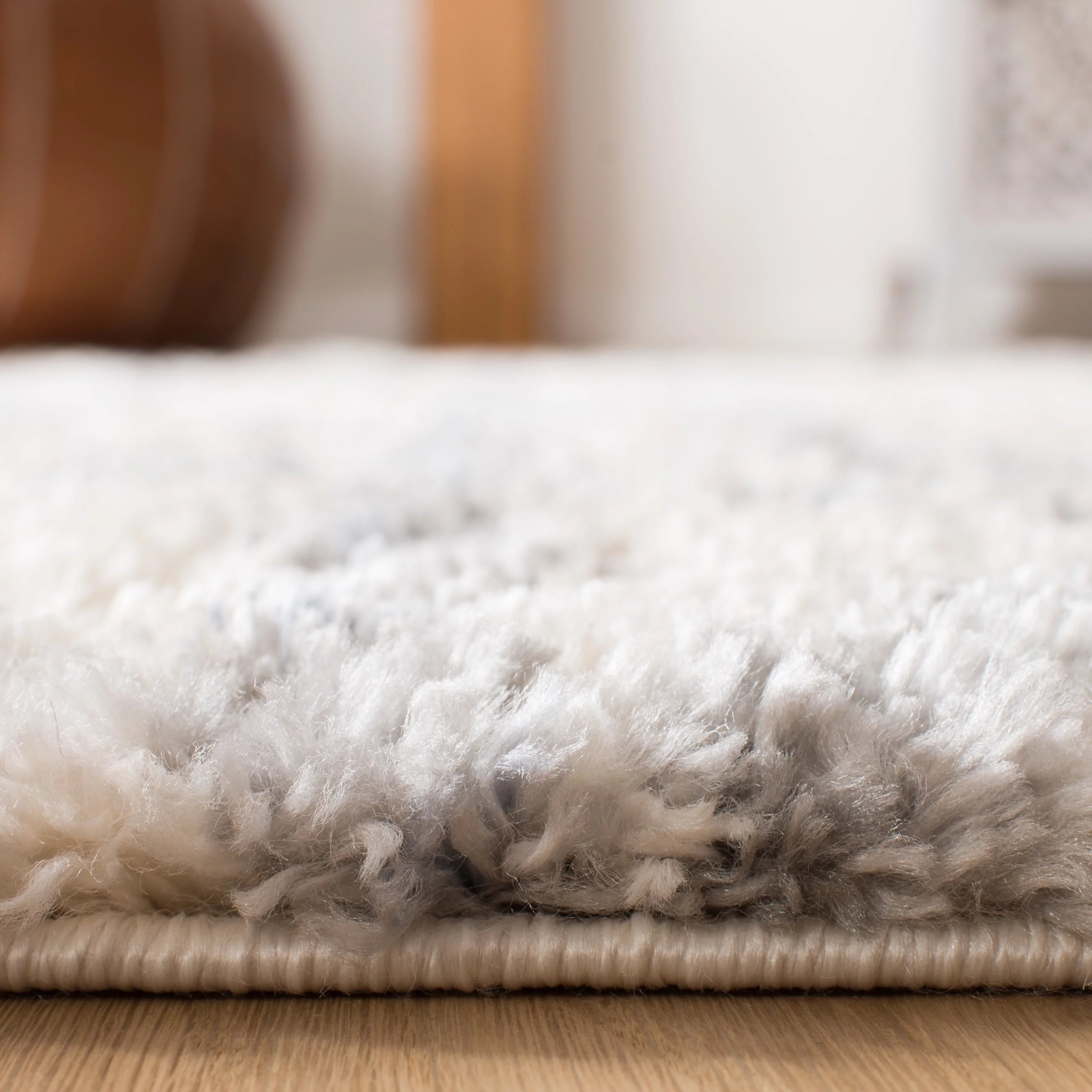 Cream/Grey 6' x 9' Shag Area Rug K3726