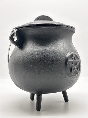 7.5" Diameter Cast Iron Cauldron with Lid and Handle A7284
