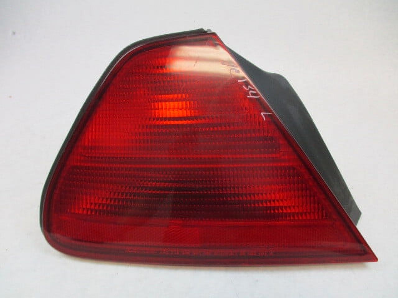 Pre-Owned Honda Accord Coupe Left Driver Tail Light K158313