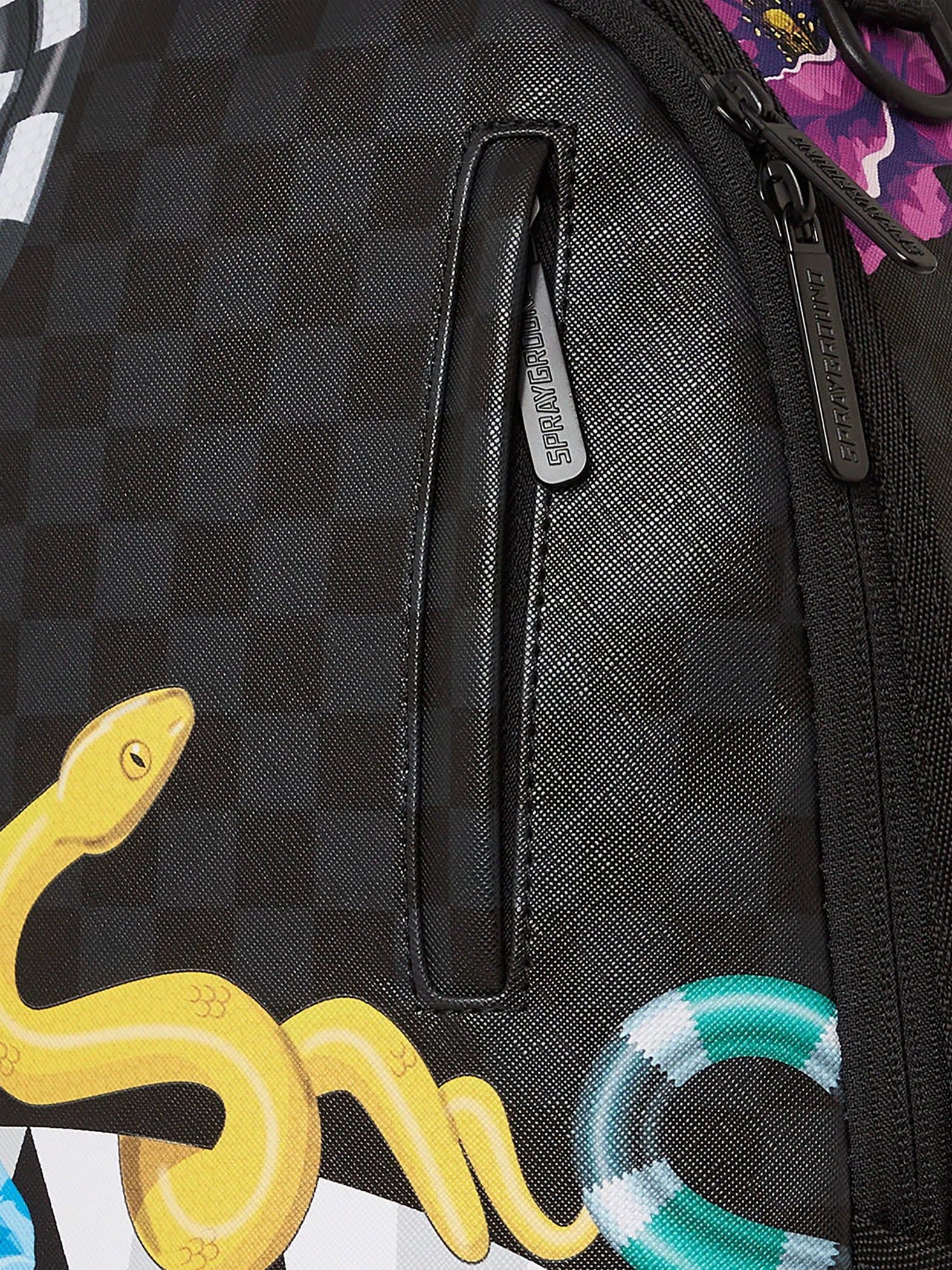 Black Backpack V418