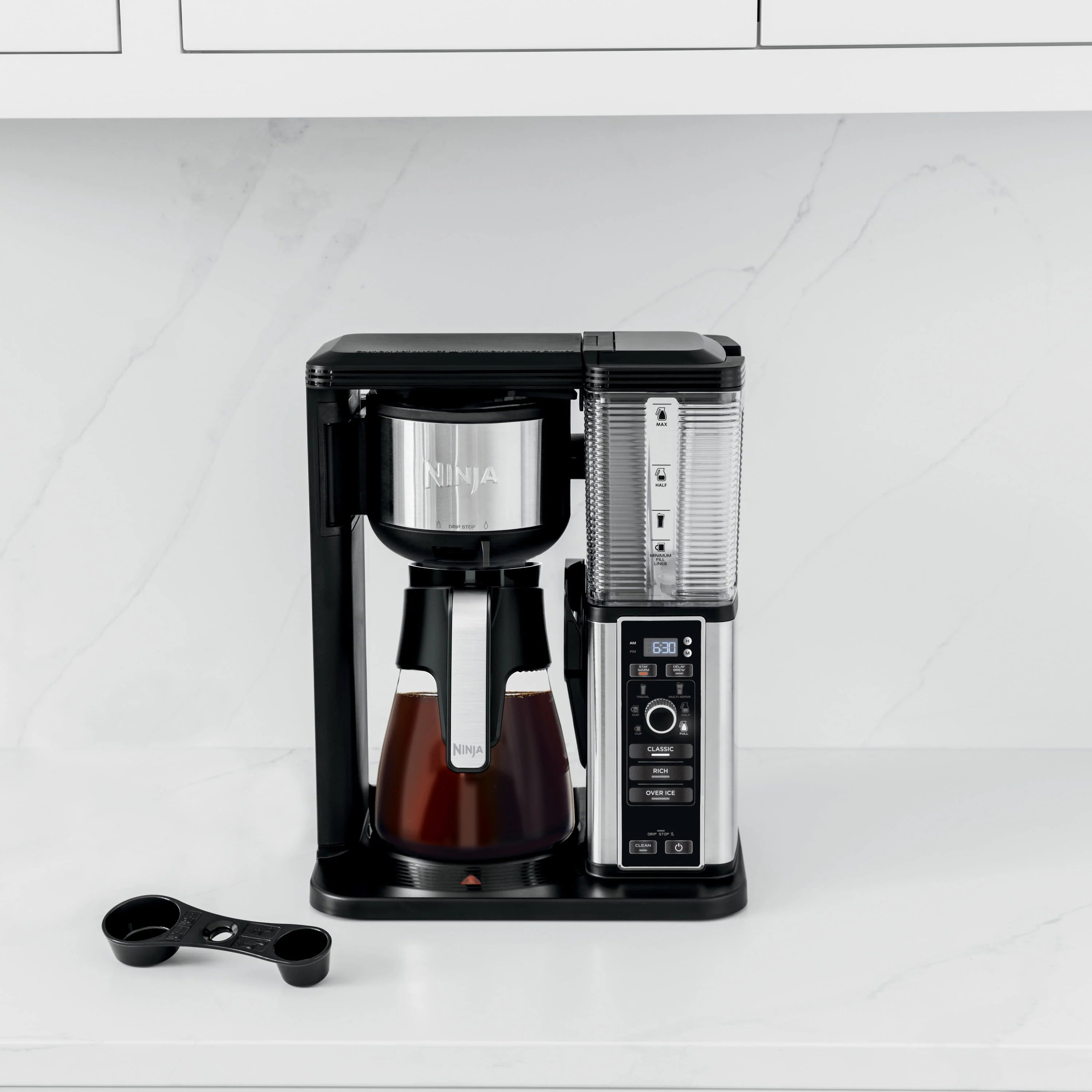 Single Serve Coffee Maker with Glass Carafe L66994