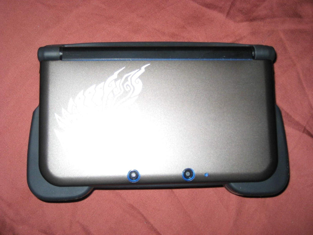 Blue Black 3DS XL with Mario Kart 7 Pre-Installed D122