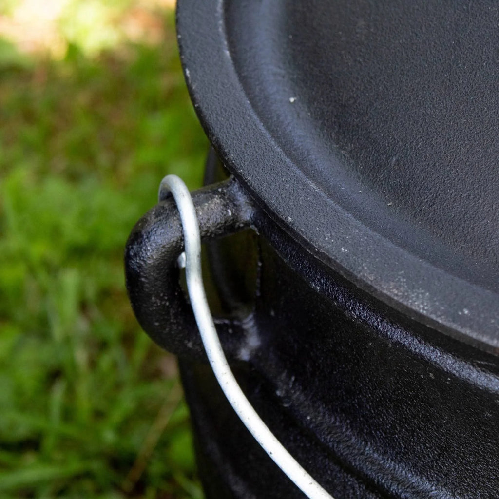 Cast Iron 3 Quart Dutch Oven with Lid V511251