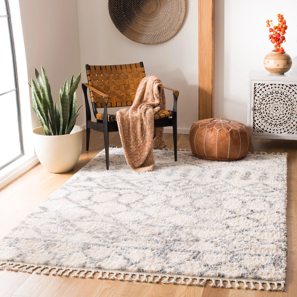 Cream/Grey 6' x 9' Shag Area Rug K3726