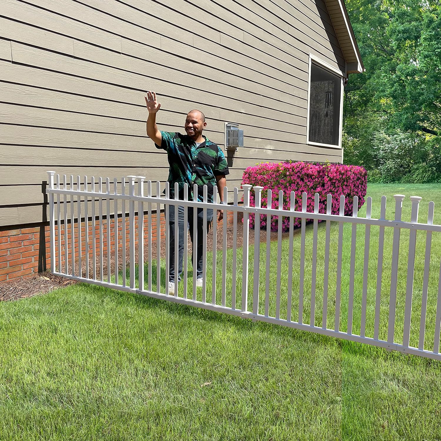Vinyl Picket Fence 44" W x 41" H 2 Pack and White Vinyl Gate Kit 59.7" W x 41.1" H E6254