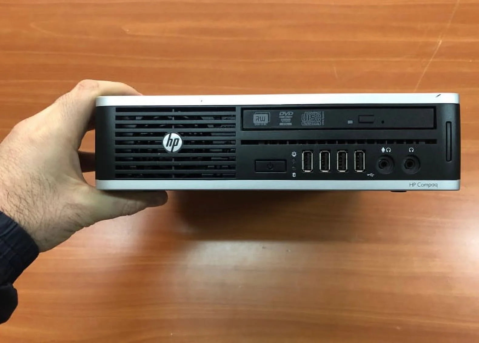 HP 8200 USFF Mini Desktop Computer Core i5 8GB Ram 500GB HDD Dual 17" LCD WiFi Bluetooth Win10 Home Y5318